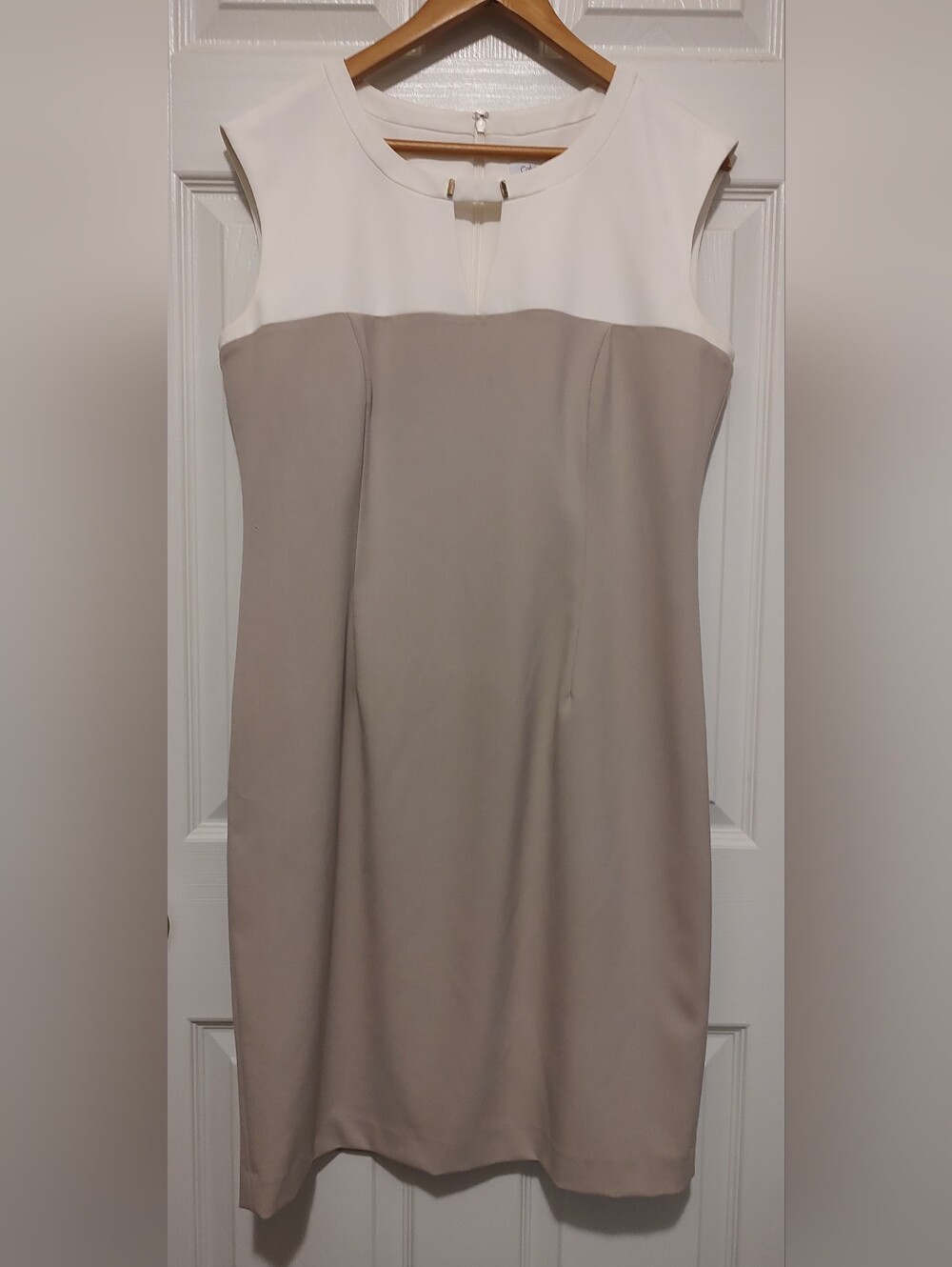 Calvin Klein Cream and Taupe Cap-Sleeve Sheath Dress